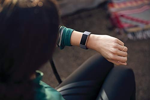 Fitbit Charge 3 Gesundheits und Fitness-Tracker