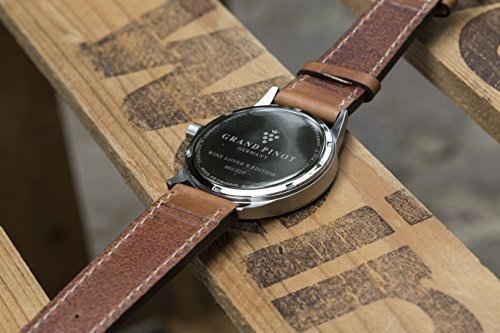Grand Pinot Herren-Armbanduhr CHARACTER (42 mm) Silber/Barriquefass mit braunem Lederarmband (stilvo
