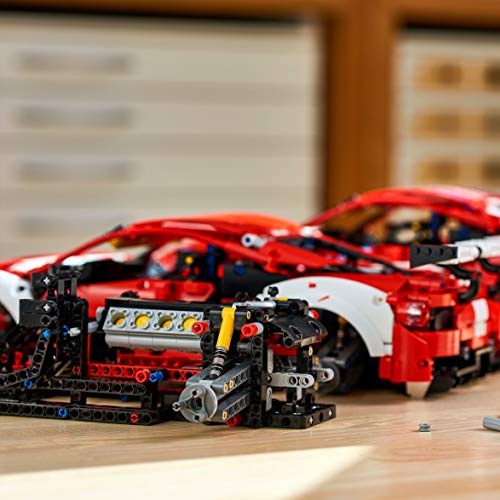 LEGO Technic Ferrari 488 GTE