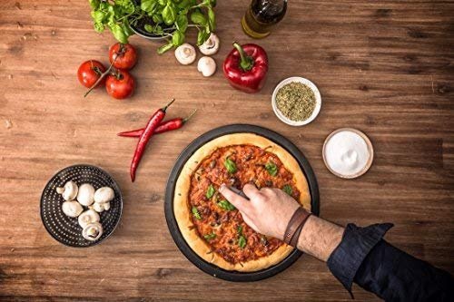 Premico Pizzaschneider | hochwertiger Edelstahl Pizzaroller mit integriertem Klingenschutz | ergonom