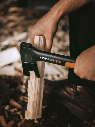 Fiskars Universalaxt