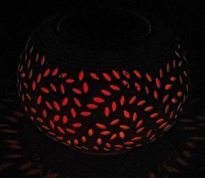 Lunartec Solar-Dekoleuchte aus Porzellan mit Farbwechsler / weißer LED