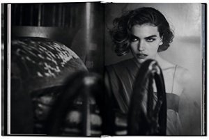 Peter Lindbergh. A Different History of Fashion