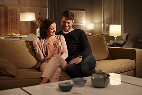 Philips Hue White E27 LED Lampe Starter Set, zwei Lampen inkl. Bridge, dimmbar, warmweißes Licht, s