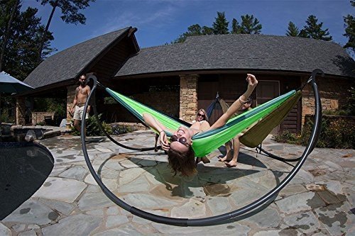NatureFun Ultraleichte Camping Hängematte / 300kg Tragfähigkeit, Atmungsaktiv, schnell trocknende 