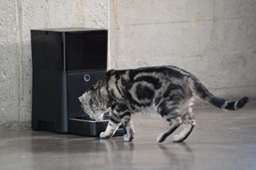 Petnet SmartFeeder - Automatic Pet Feeding with your iPhone by Petnet