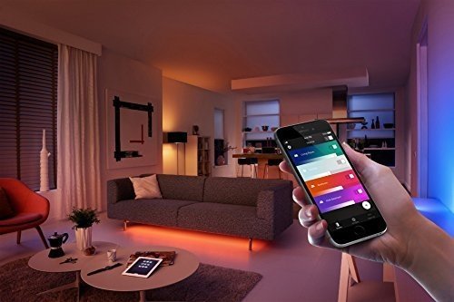 Philips Hue White & Color Ambiance E27 LED Lampe Starter Set, drei Lampen 3. Generation inkl. Bridge