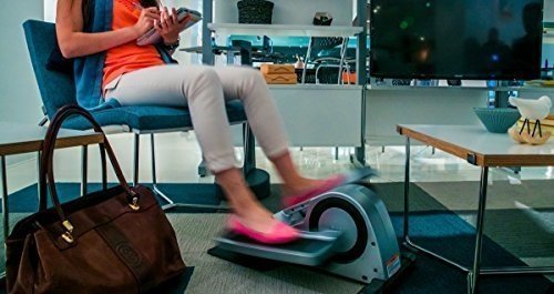 Cubii - unter dem Schreibtisch Elliptical, Bluetooth aktiviert, Synchronisierung mit FitBit und Heal