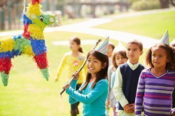 Brauch der Pinatas in Mexiko
