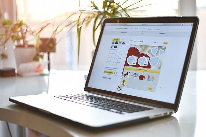 Ein Layout verschönert Ihren Briefmarkenbogen ungemein.