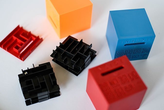 Letzte Rettung: Den Würfel öffnen. Ist der erste Versuch nicht gelungen, kann das Spiel problemlos von vorn begonnen werden.