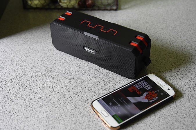 Musikhören über das Smartphone ist mit dem Wirezoll WS-1 kein Problem.