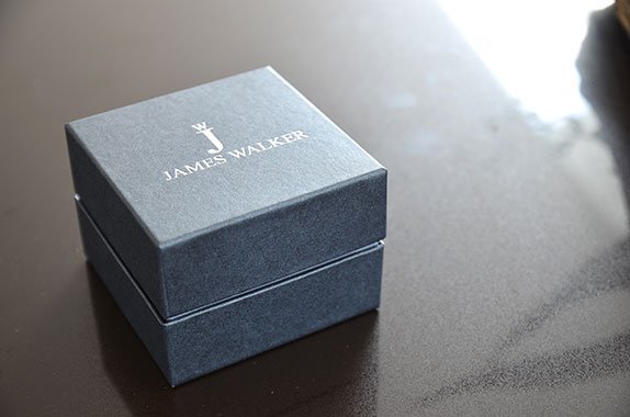 Schlichte Verpackung