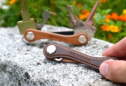 Die Qual der Wahl – Leder oder Holz?