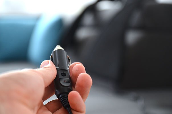 Kfz-Stecker für die Nutzung im Auto