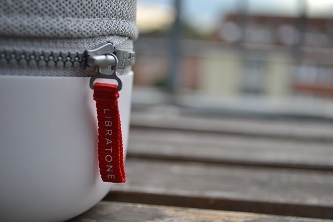 Das Libratone-Reißverschlussband ist nochmal ein besonderer Hingucker.