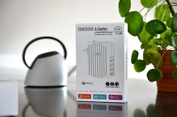 Verpackung des Zendure A-Series Ladesteckers