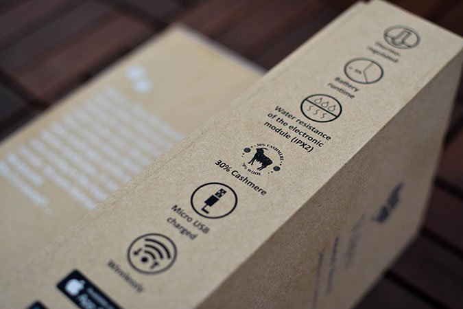 Nicht nur das Material ist, mit 30% Prozent Kaschmiranteil, vielversprechend. Auch die vielen Features sorgen für jede Menge Spaß.