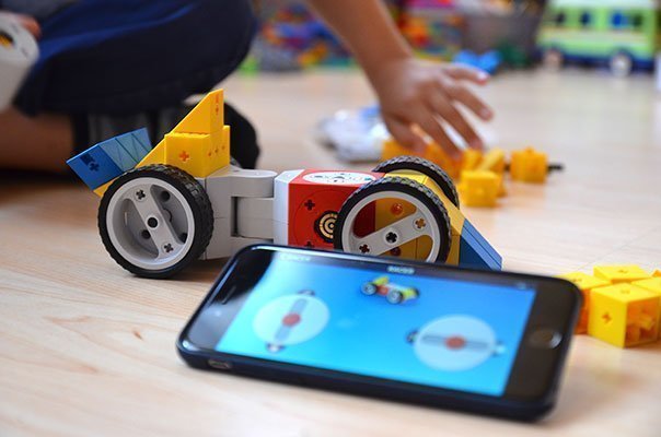 Tinkerbots bringt Spiel und Spaß in Kinderzimmer