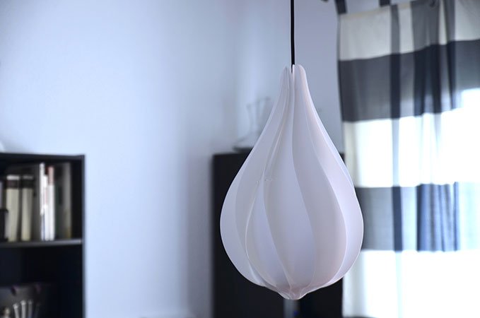 VITA Alva hängt als moderner Blickfang locker von der Decke