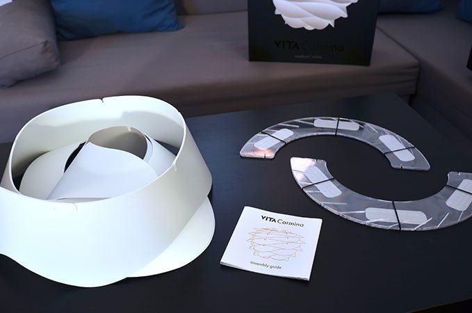 So sieht der Verpackungsinhalt der VITA Carmina aus